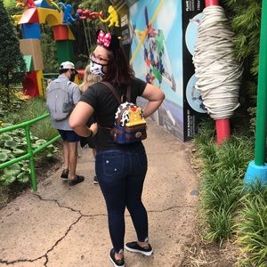 Meet your Posher, Emily